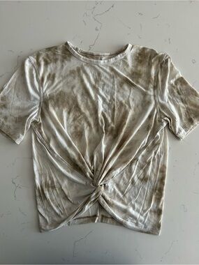lululemon crescent tee